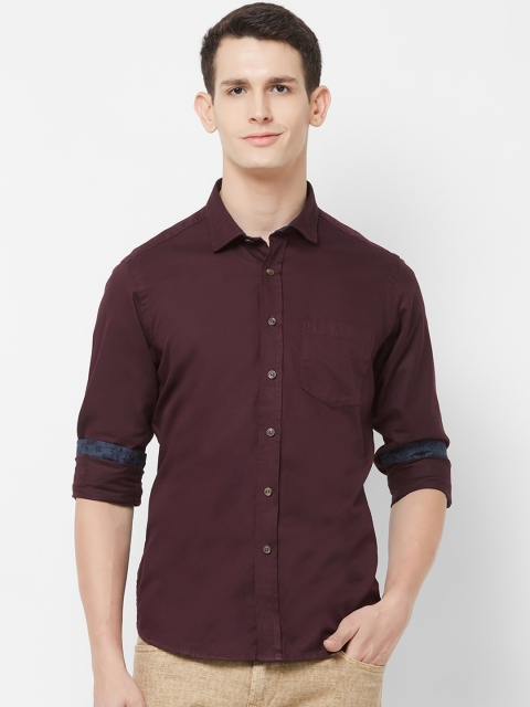 

EVOQ Men Maroon Regular Fit Solid Casual Shirt