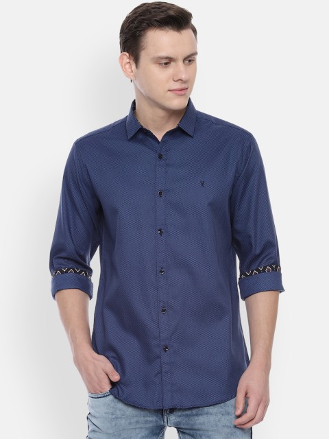 

V Dot Men Navy Blue Slim Fit Printed Casual Shirt