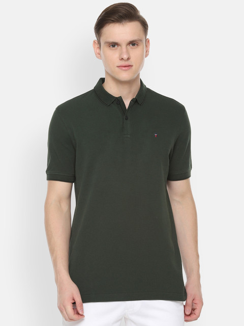 

Louis Philippe Sport Men Green Solid Polo Collar T-shirt