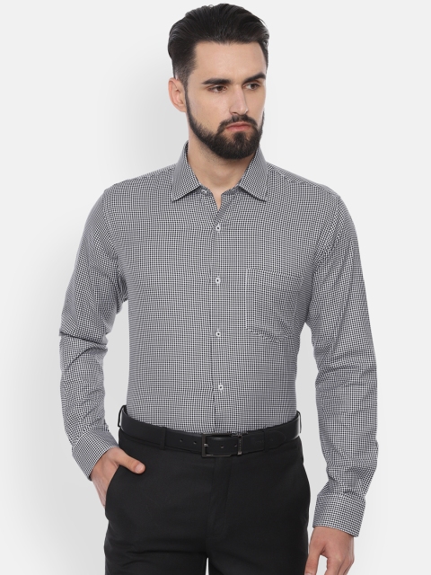 

Van Heusen Men Black & White Slim Fit Checked Formal Shirt