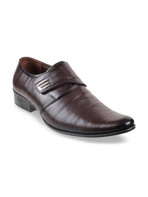

Metro Men Brown Textured Leather Formal Monks