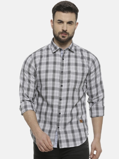

Campus Sutra Men White Regular Fit Checked Casual Shirt
