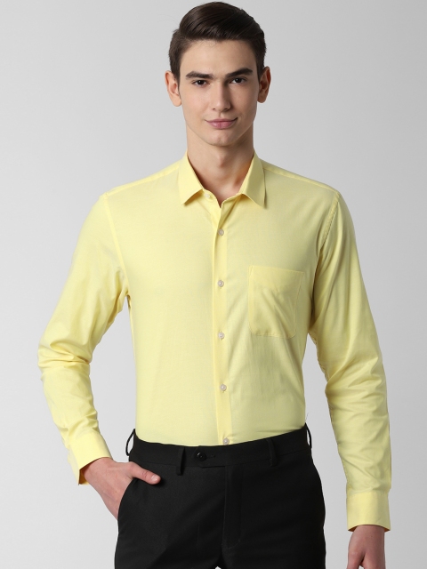 

Peter England Men Yellow Slim Fit Solid Formal Shirt