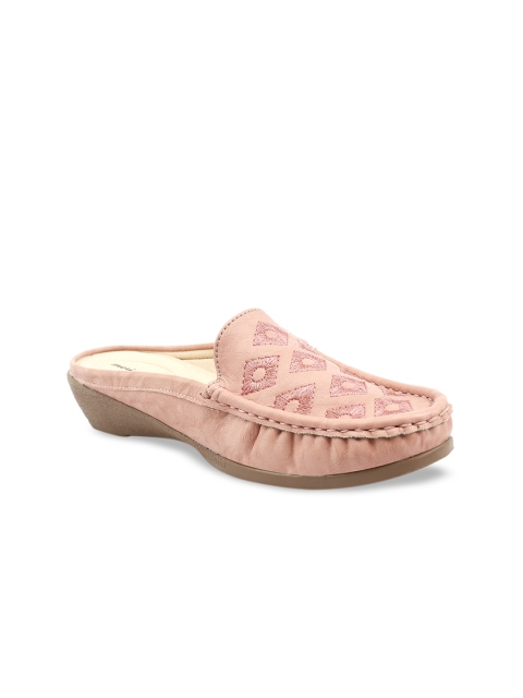 

meriggiare Women Pink Embroidered Loafers