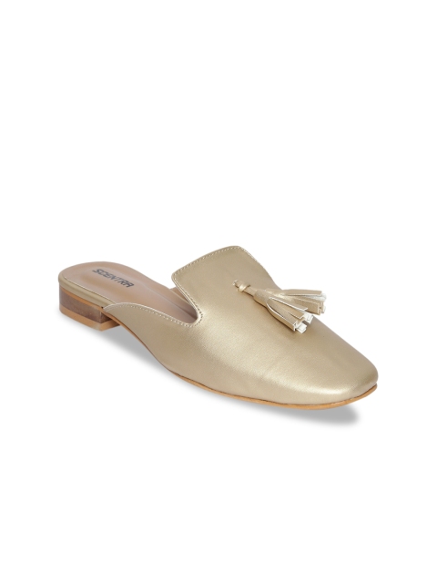 

SCENTRA Women Gold-Toned Solid Mules