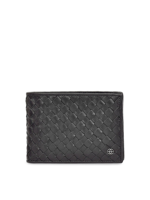 

Eske Men Grey Textured Two Fold Leather Wallet