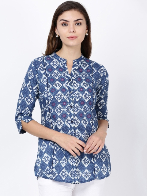 

Soch Women Blue & Off-White Printed Tunic