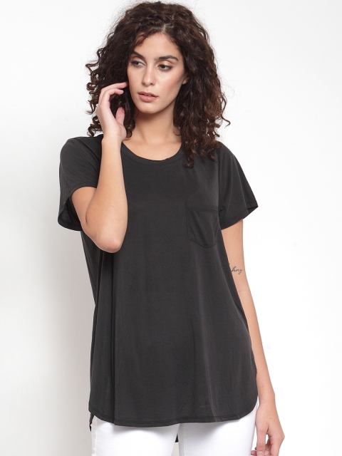 

J Style Women Black Solid Round Neck T-shirt