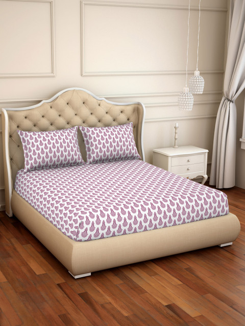 

Welspun Red & Grey 144 TC Cotton 1 Queen Reversible Bedsheet with 2 Pillow Covers
