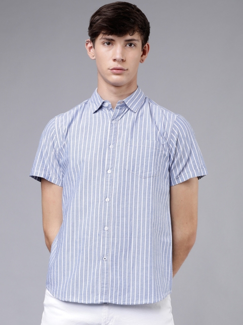 

HIGHLANDER Men Blue & White Slim Fit Striped Casual Shirt