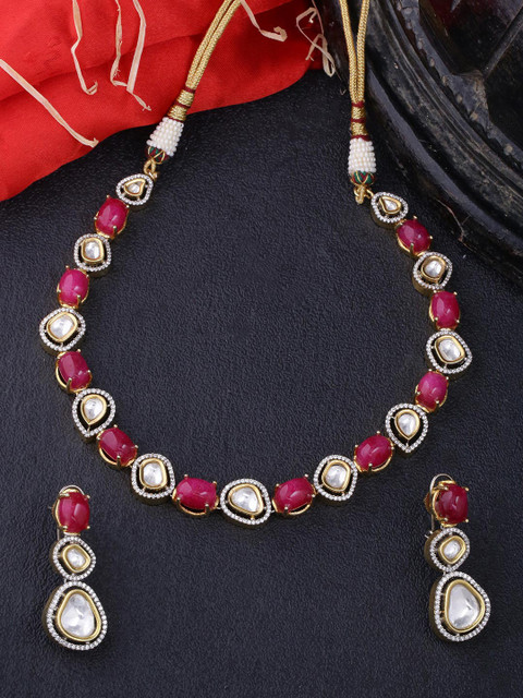 

Tistabene Women Gold-Plated & Red Kundan Studded Gold Plated Jewellery Set