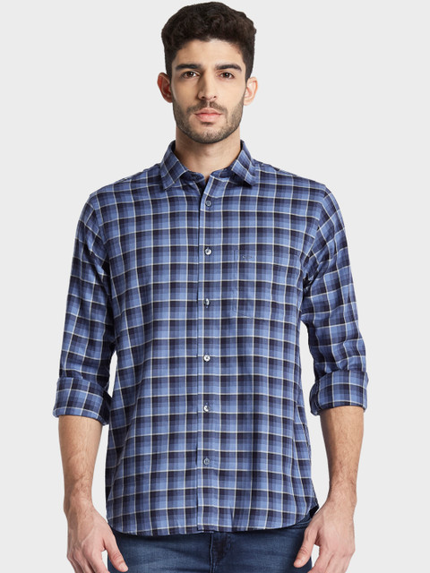 

ColorPlus Men Blue Tailored Fit Checked Casual Shirt