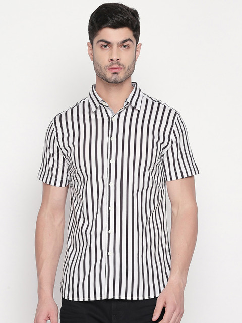 

Kenneth Cole Men White & Black Regular Fit Striped Casual Shirt
