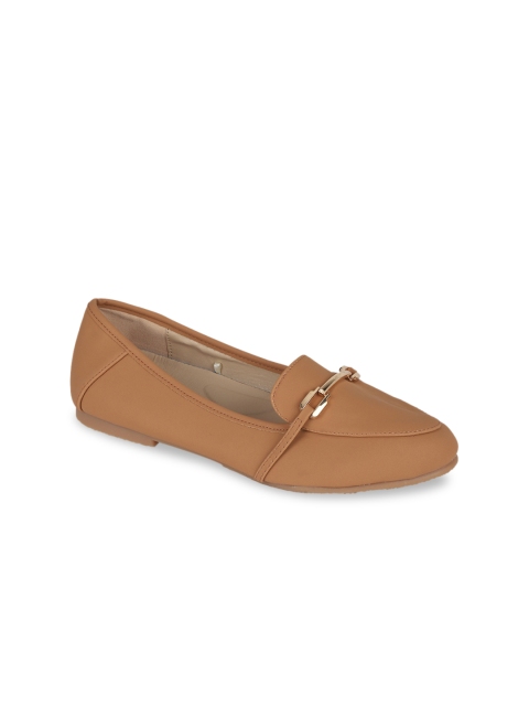 

Van Heusen Woman Brown Loafers