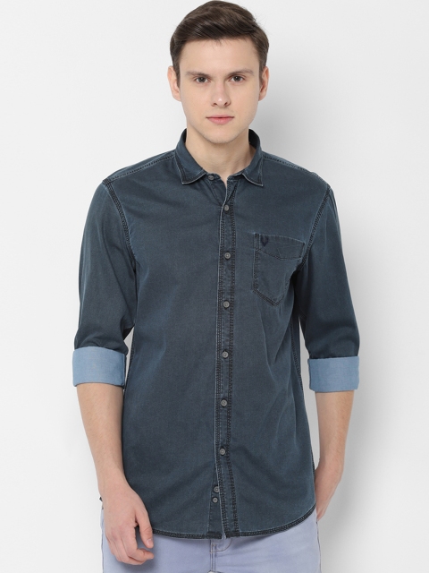 

Solly Jeans Co. Men Blue Regular Fit Solid Casual Shirt