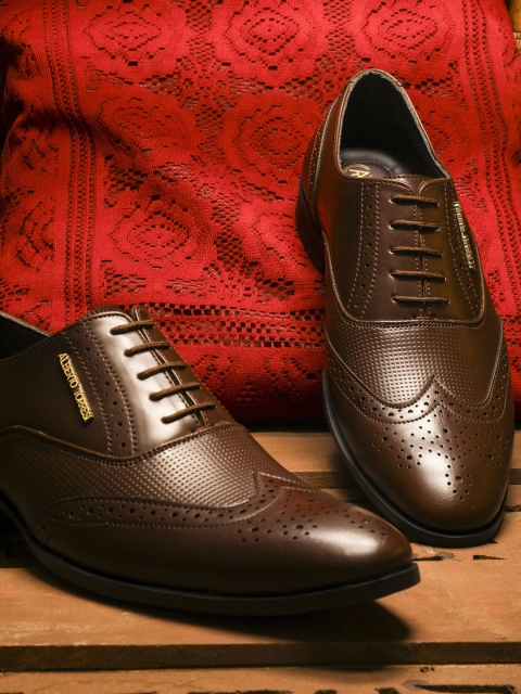 

Alberto Torresi Men Coffee Brown Textured Formal Brogues Shoes
