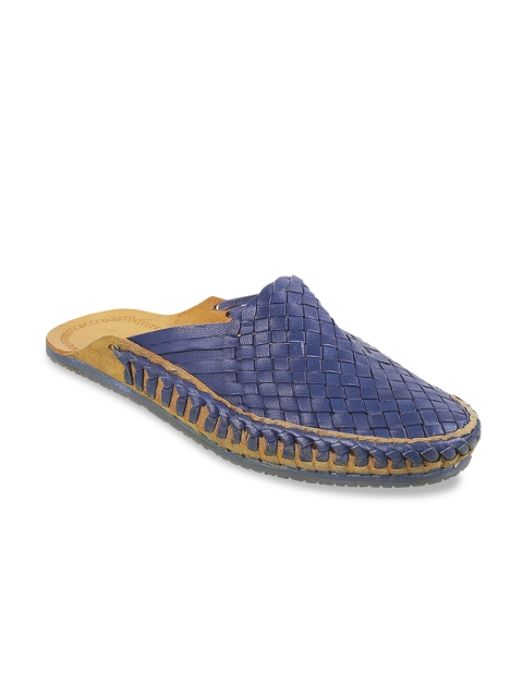 

Metro Men Blue Leather Sandals