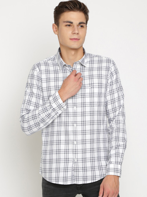 

Crocodile Men White & Black Slim Fit Checked Casual Shirt