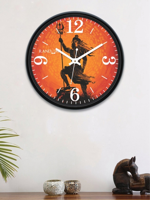 

RANDOM Orange & Black Round Printed 30 cm Analogue Wall Clock