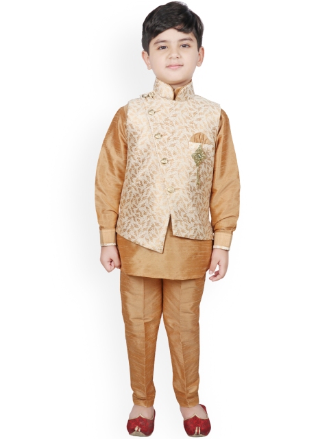 

SG YUVRAJ Boys Beige & Brown Solid Kurta Set With Jacket