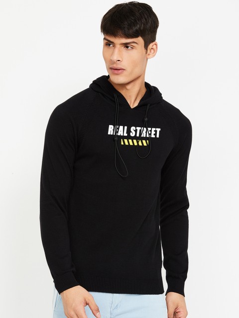 

Bossini Men Black Printed Sweater