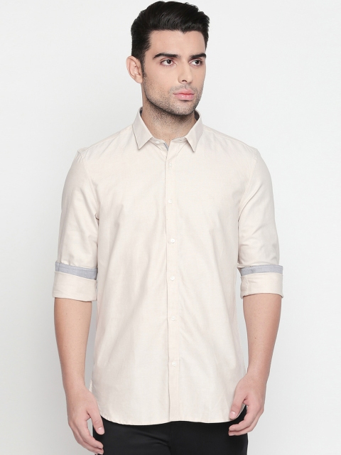 

Kenneth Cole Men Beige Smart Regular Fit Solid Casual Shirt