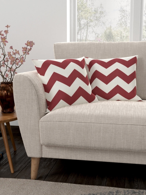 

CURTAIN LABEL Red & Beige Set of 2 Geometric Square Cushion Covers