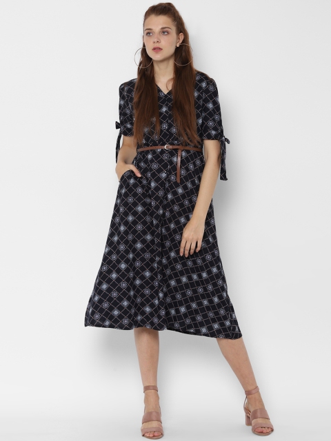 

People Women Printed Navy Blue Fit and Flare Dress