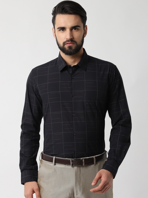 

Peter England Men Black Regular Fit Checked Formal Shirt