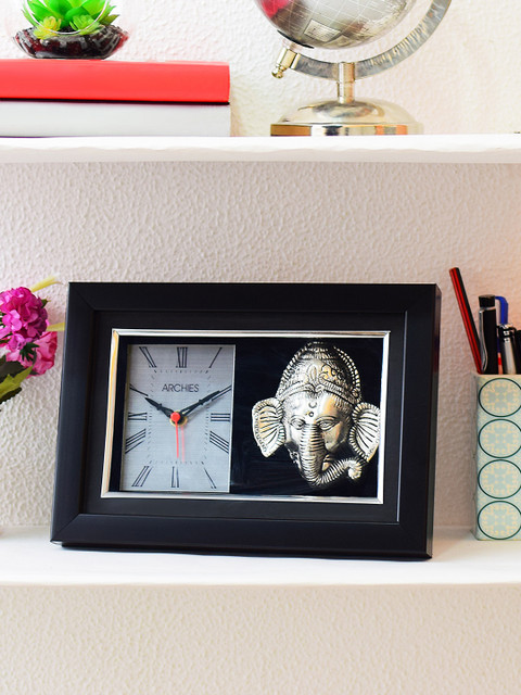 

Archies Black Rectangle Solid Analogue Table Clock