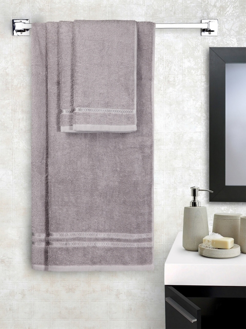 

SPACES Set of 4 Grey Solid 380 GSM Bath & Hand Towels