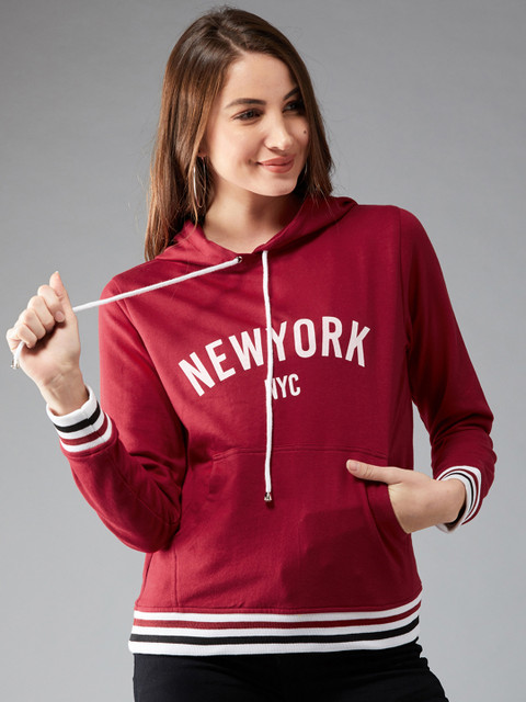 

DOLCE CRUDO Women Maroon & White Printed Hooded Sweatshirt