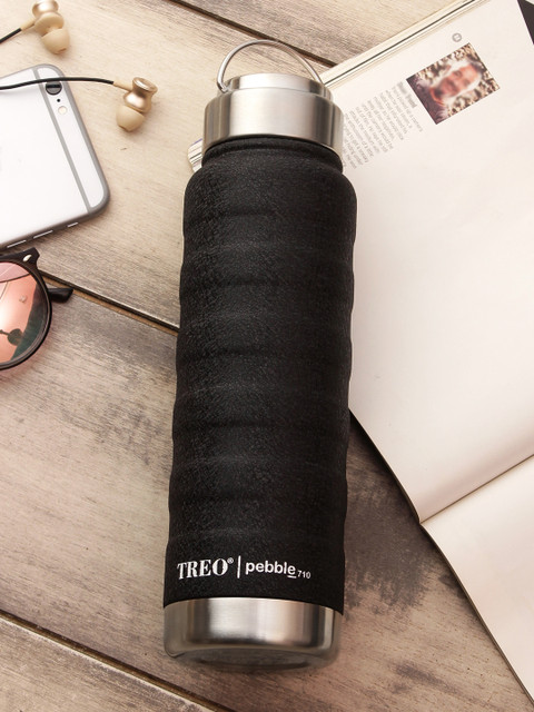 

TREO Black & Steel Pebble Thermosteel Hot & Cold Bottle 710 ml