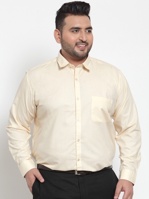 

plusS Men Beige Comfort Regular Fit Solid Formal Shirt