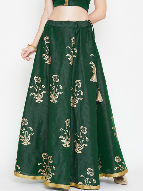 

Studio Rasa Women Green Printed Flared Maxi Skirt