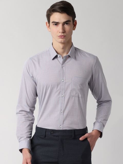 

Peter England Men White & Blue Regular Fit Checked Formal Shirt