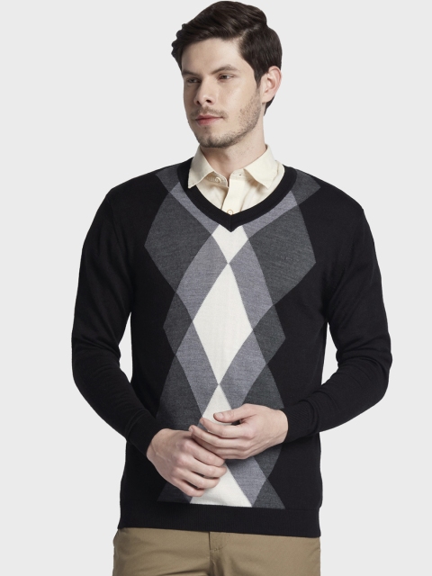 

ColorPlus Men Black & White Printed Sweater