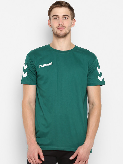

hummel Men Green Solid Round Neck T-shirt