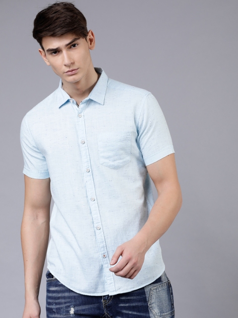 

LOCOMOTIVE Men Blue Slim Fit Solid Casual Shirt