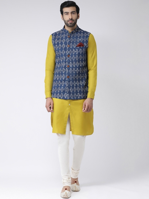 

KISAH Men Lime Green & White Solid Kurta Set & Jacket