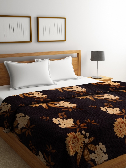 

Portico New York Brown & Beige Printed AC Room 280 GSM Double Bed Blanket
