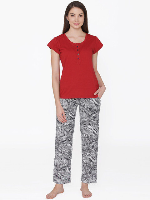 

Clovia Women Maroon & Grey Solid Night suit