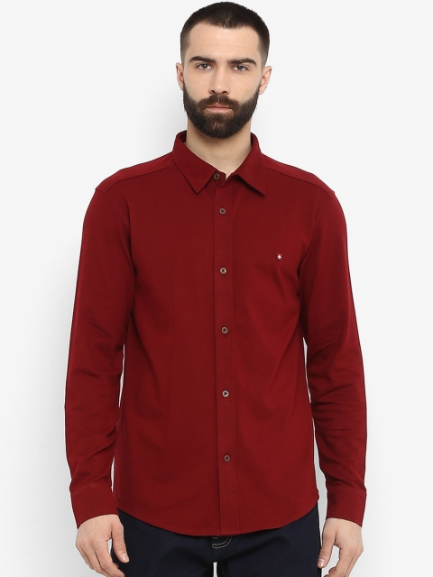 

SWISS MILITARY Men Red Slim Fit Solid Casual Shirt