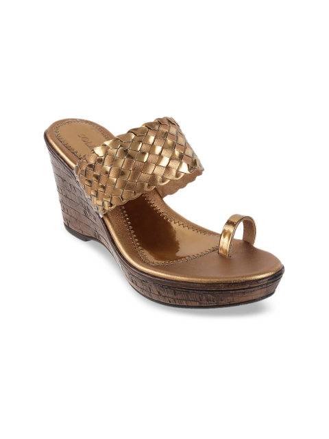 

SOLE HEAD Women Bronze-Toned Woven Design Wedges