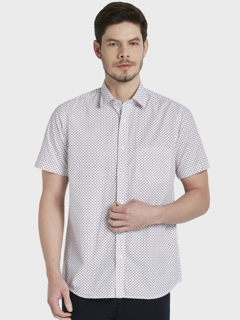 

ColorPlus Men White & Red Tailored Fit Printed Casual Shirt
