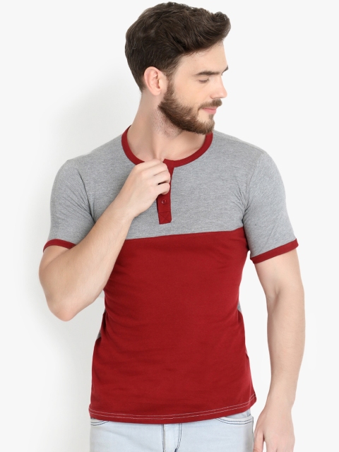 

ZALLEN Men Grey Colourblocked Henley Neck T-shirt