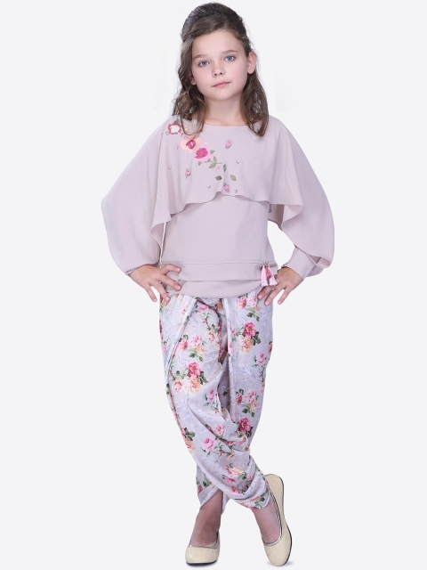 

CUTECUMBER Girls Pink & Green Printed Top with Dhoti Pants