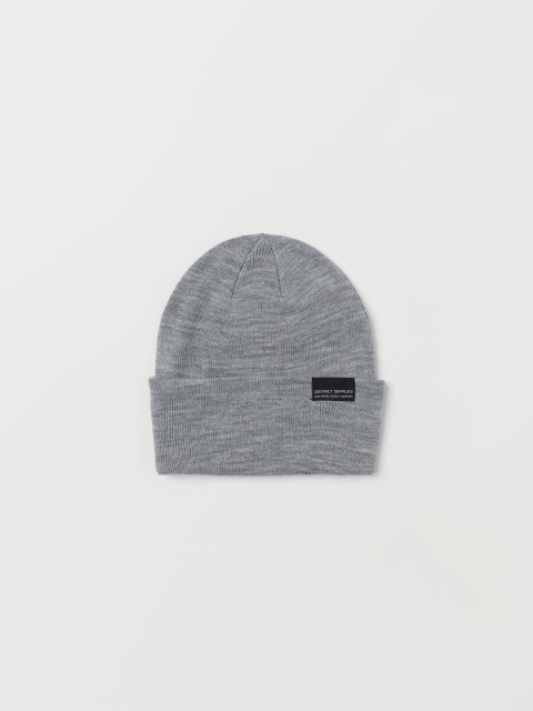 

H&M Men Grey Solid Fine-knit Sustainable Beanie