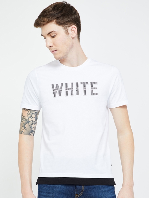 

Bossini Men White & Black Printed Round Neck T-shirt