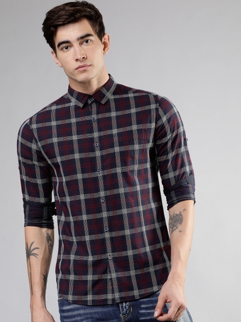 

Ecko Unltd Men Navy Blue & White Slim Fit Checked Yarn Dyed Casual Shirt